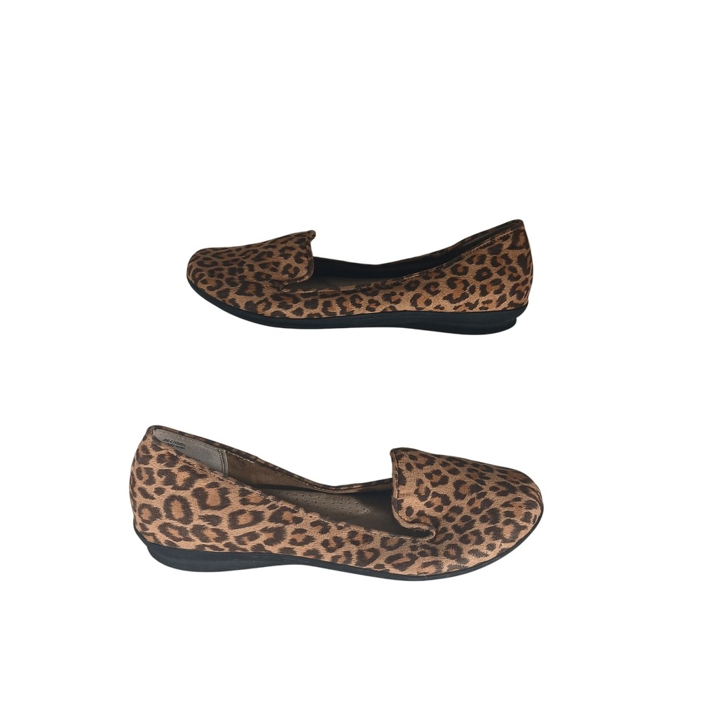 Cliffs by White Mountain Loafers 9M Brown Leopard Print Animal Pattern Flats